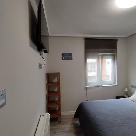 Apartamento Arbeyal Playa Gijon Bagian luar foto