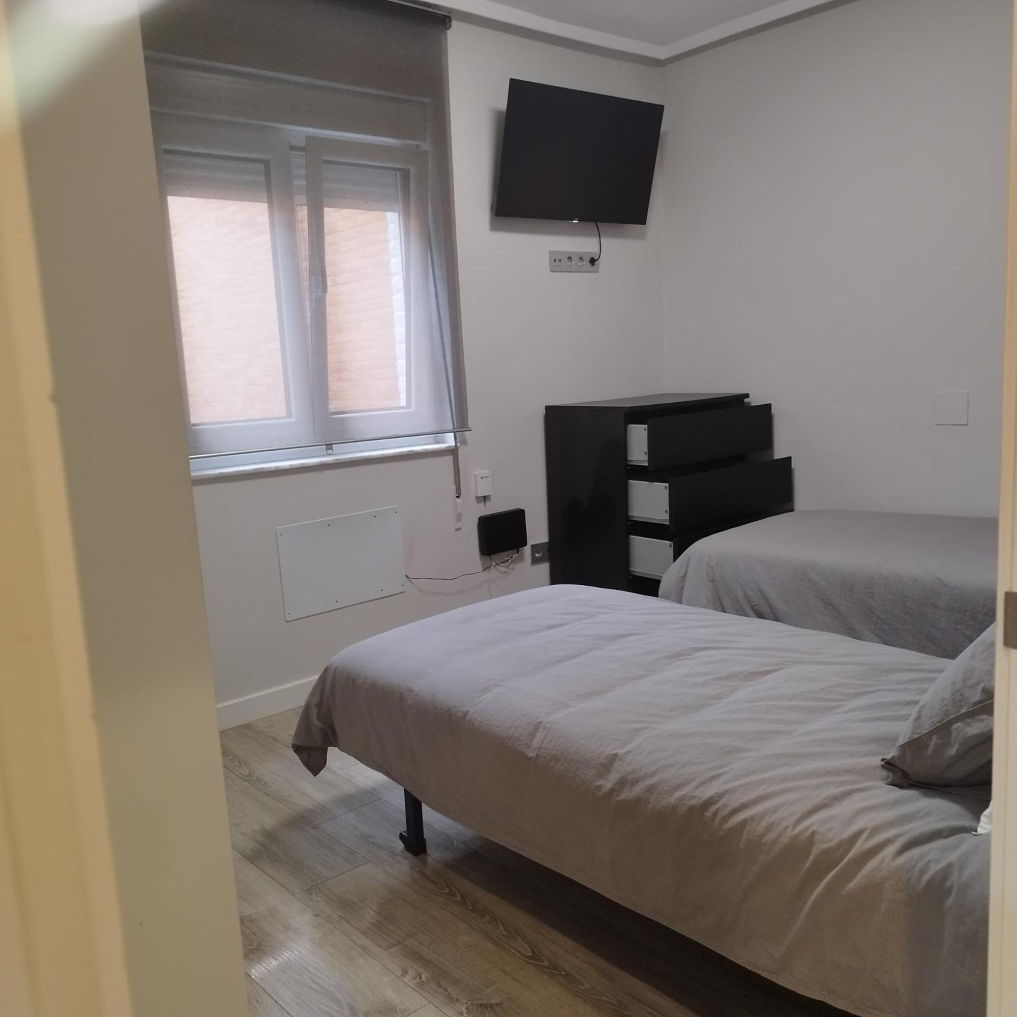 Apartamento Arbeyal Playa Gijon Bagian luar foto